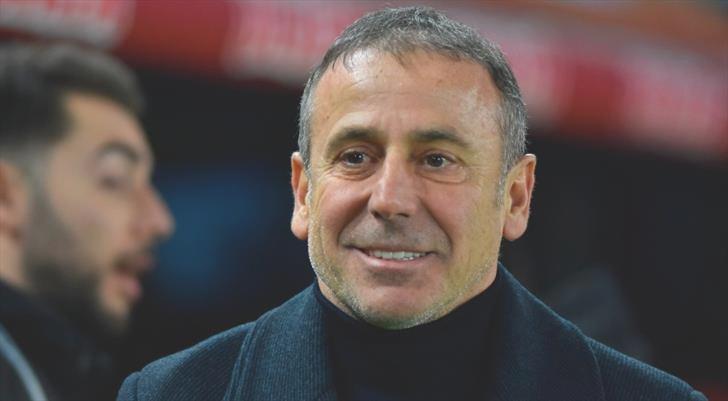 Abdullah Avcı, Beşiktaş’a karşı kaybetmiyor!