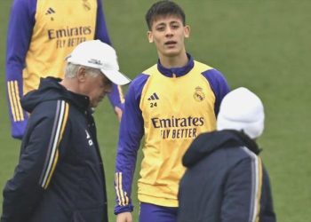 Ancelotti’den flaş Arda kelamları: “Tüm Türkiye oynamasını bekliyor lakin…”