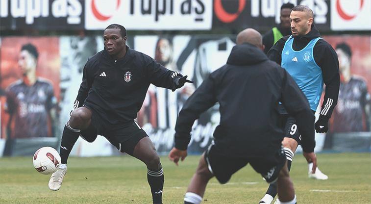 Beşiktaş’a Aboubakar’dan yeterli haber