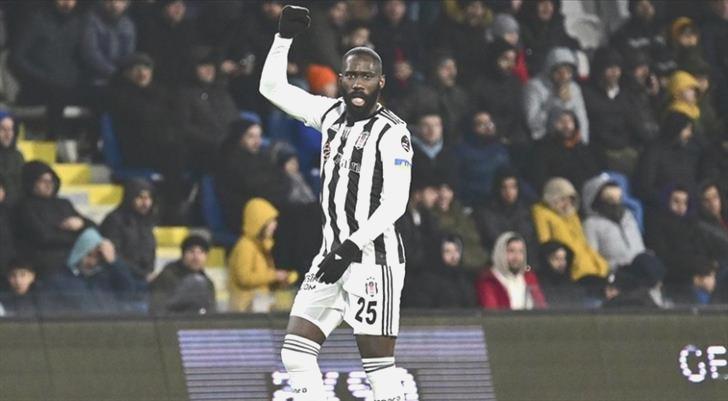 Beşiktaş’a Arthur Masuaku müjdesi!
