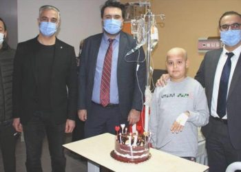 Beşiktaşlı yönetici ve futbolculardan manalı hareket