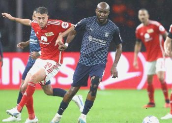 Beşiktaş’tan orta saha çıkartması