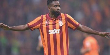 Cedric Bakambu’dan Galatasaray paylaşımı