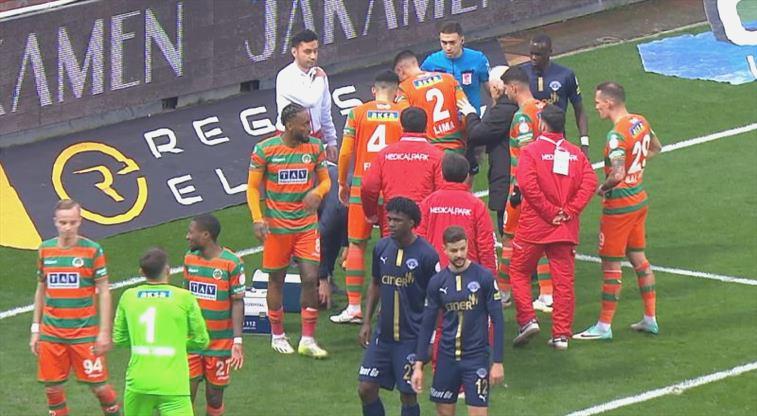 Corendon Alanyaspor’a Fenerbahçe maçı öncesi makûs haber