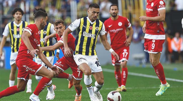 Fenerbahçe iki eksikle Antalya deplasmanında
