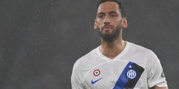 Hakan Çalhanoğlu’na sakatlık şoku