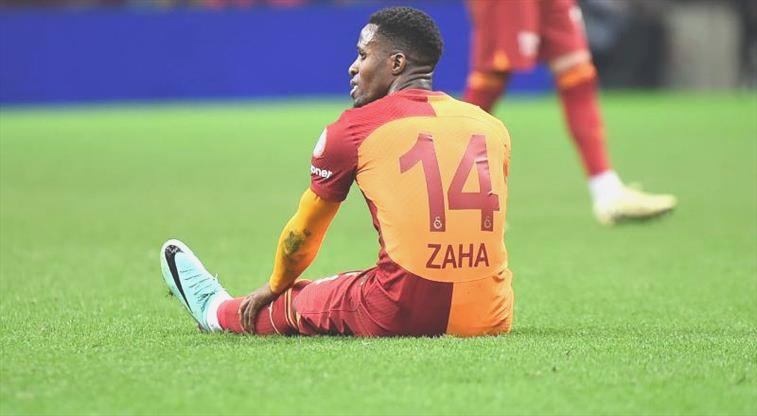 Hocası sinyali verdi! “Wilfried Zaha geri dönebilir”