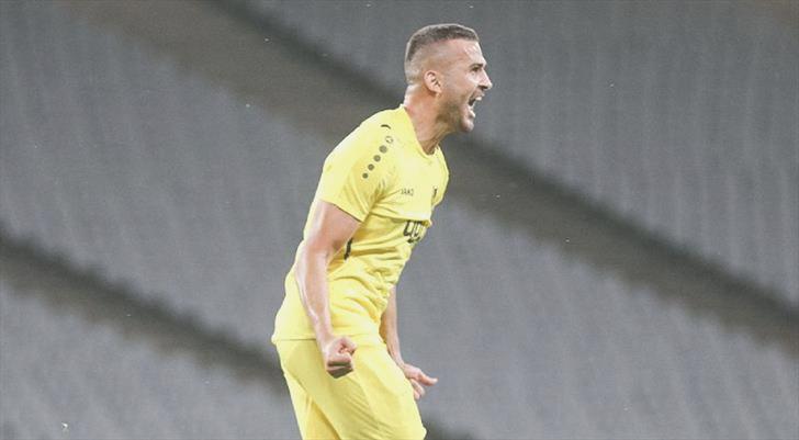 İstanbulspor’da son gün ayrılığı