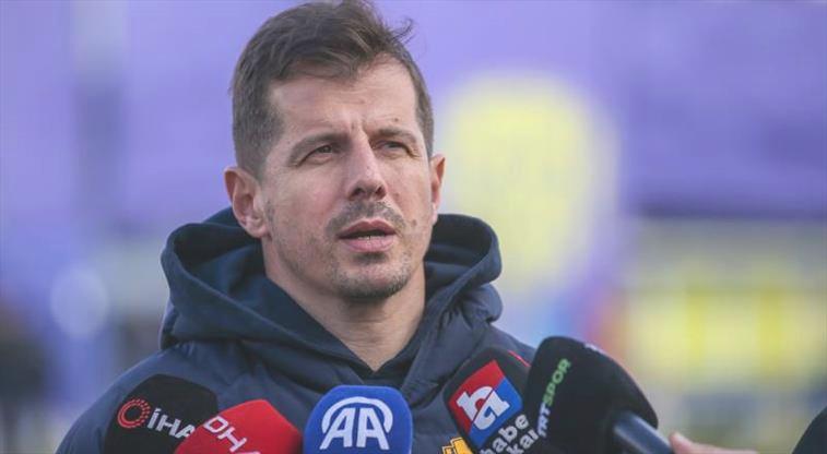 İstifa sinyali vermişti! Emre Belözoğlu’ndan flaş açıklama geldi