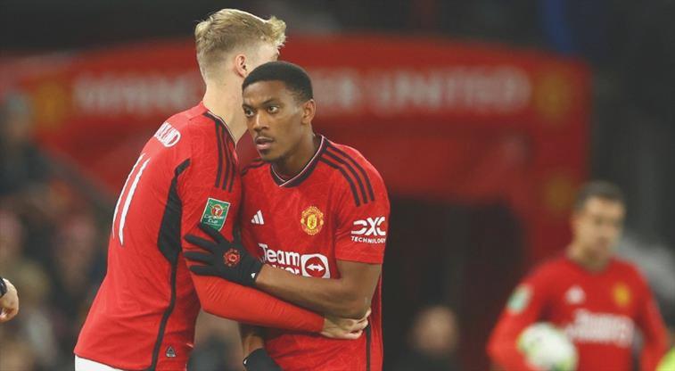 Manchester United’da Martial kararı!