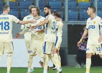 MKE Ankaragücü güle oynaya turladı