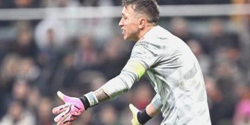 Muslera: “Yapabileceğim tek şey o topu yüzümle kurtarmaktı”