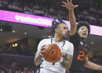 NBA’de çılgın gece! Seri devam etti…