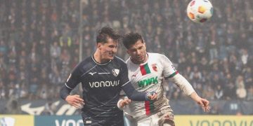 ÖZET | Augsburg son dakika golüyle puanı kaptı