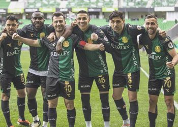 Sakaryaspor seriyi dört maça çıkardı