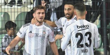 Semih Kılıçsoy performansıyla göz dolduruyor