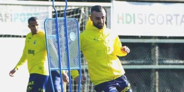 Serdar Dursun birinci idmanına çıktı