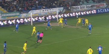 Tarık’tan Serdar Dursun’a geçit yok