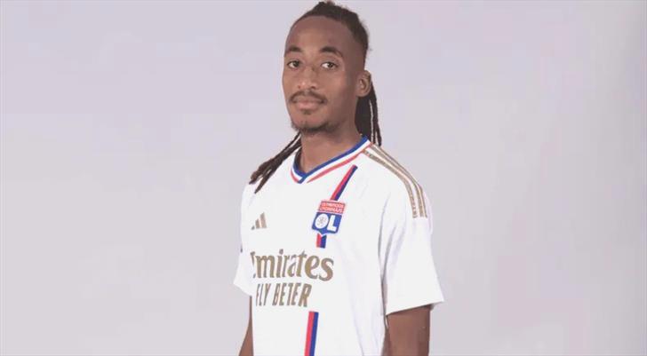 Yukatel Adana Demirspor’un transferini Lyon duyurdu!