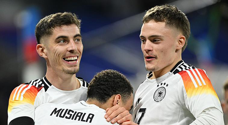 Almanya, hazırlık maçında deplasmanda Fransa’yı 2 golle devirdi