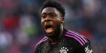 Alphonso Davies kararını verdi! Bayern Münih’ten ayrılıyor mu?