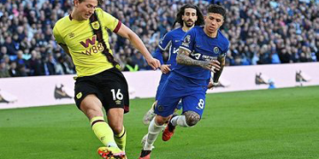 Chelsea evinde puan kaybetti