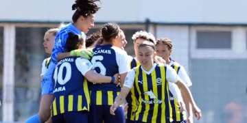 Derbide kazanan Fenerbahçe