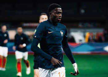 Fransa Milli Takım kampını terk etti