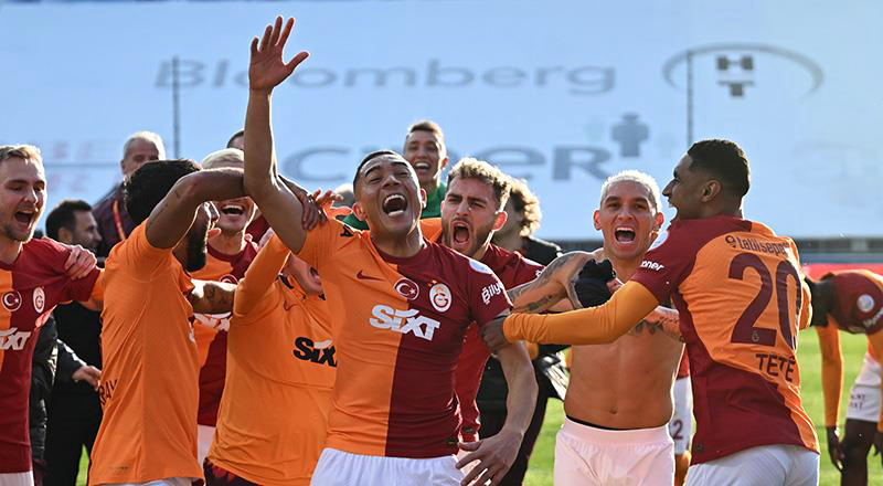 Galatasaray milli araya zirvede girdi