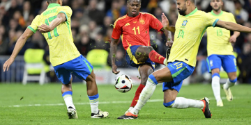 İspanya-Brezilya maçında gol düellosu