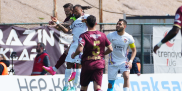 Lider Eyüpspor’dan Bandırmaspor deplasmanında müthiş geri dönüş