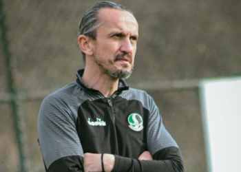 Sakaryaspor 5 eksikle çalıştı