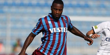 Stefano Denswil’den ‘bıçak’ iddialarına yalanlama!