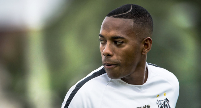 Süper Lig’in eski yıldızı Robinho’ya 9 yıl hapis cezası!