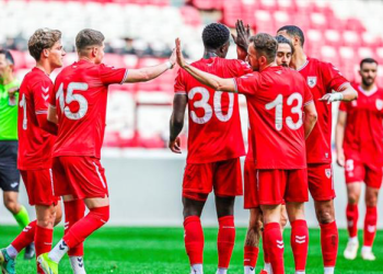 Yılport Samsunspor hazırlık maçında farklı kazandı