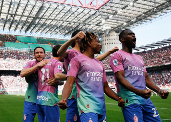 AC Milan evinde farklı kazandı