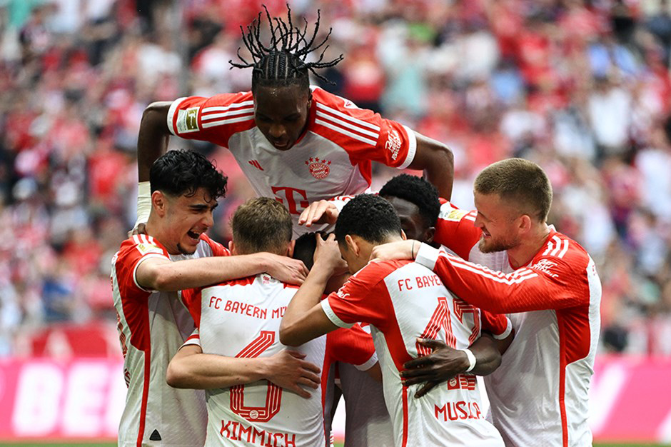 Bayern Münih evinde Köln’ü 2 golle geçti