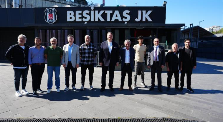 Beşiktaş’tan Fernando Santos için tazminat açıklaması!