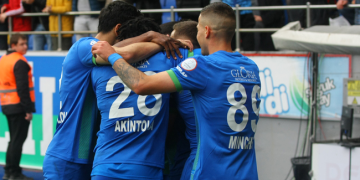 Çaykur Rizespor 3 puanı 3 golle aldı