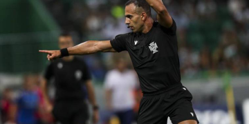 Corendon Alanyaspor – Galatasaray maçının yabancı VAR hakemi açıklandı