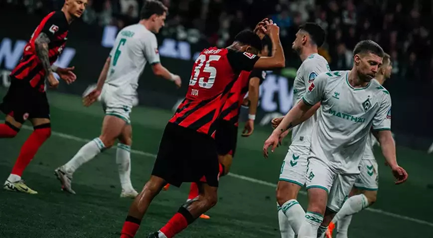 Eintracht Frankfurt ve Werder Bremen puanları paylaştı!