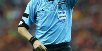 Fenerbahçe-Beşiktaş derbisinin hakemi belli oldu