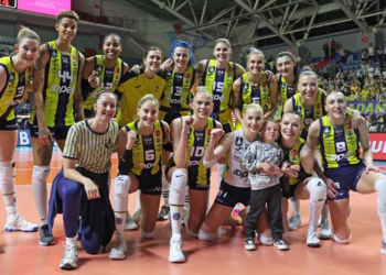 Fenerbahçe Opet finale yükseldi