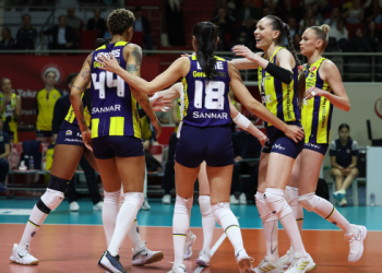 Fenerbahçe Opet rahat kazandı