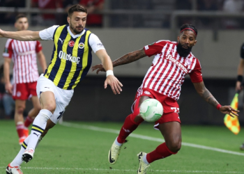 Fenerbahçe, turu İstanbul’a bıraktı