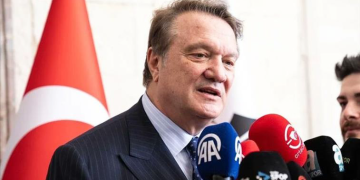 Hasan Arat: “Yabancı VAR kararını olumlu karşılıyorum”