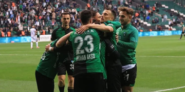 Kocaelispor evinde Teksüt Bandırmaspor’u rahat geçti