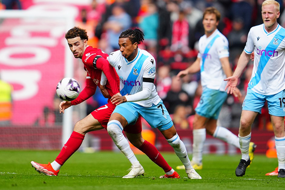 Liverpool, şampiyonluk yarışında yara aldı