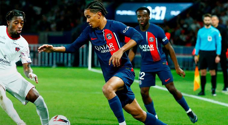 PSG evinde Clermont’a takıldı!