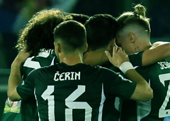 Panathinaikos geriden gelip kazandı!